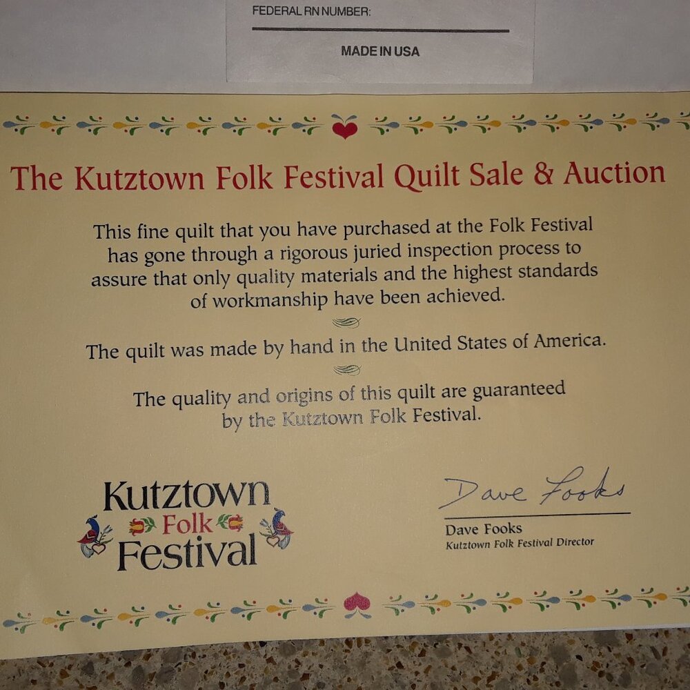 Authentic Hand-stitched Kutztown Amish Quilt - Queen Size - Picture 13 of 16
